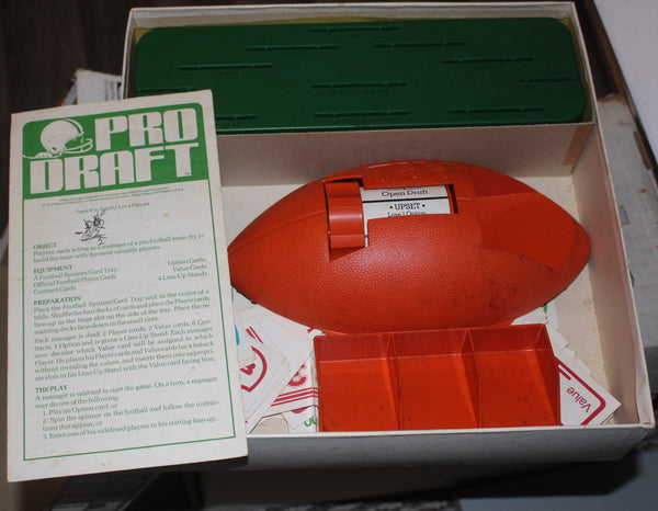 Vintage pro action football england parker 1993 boardgame complete