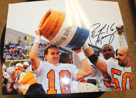 Peyton Manning Autographed 14x11 University of Tennessee Photo