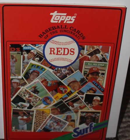 1987 Cincinnati Reds Topps Baseball Cards Book by Surf
