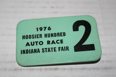 Vintage 1976 Hoosier Hundred Auto Race Pinback Button