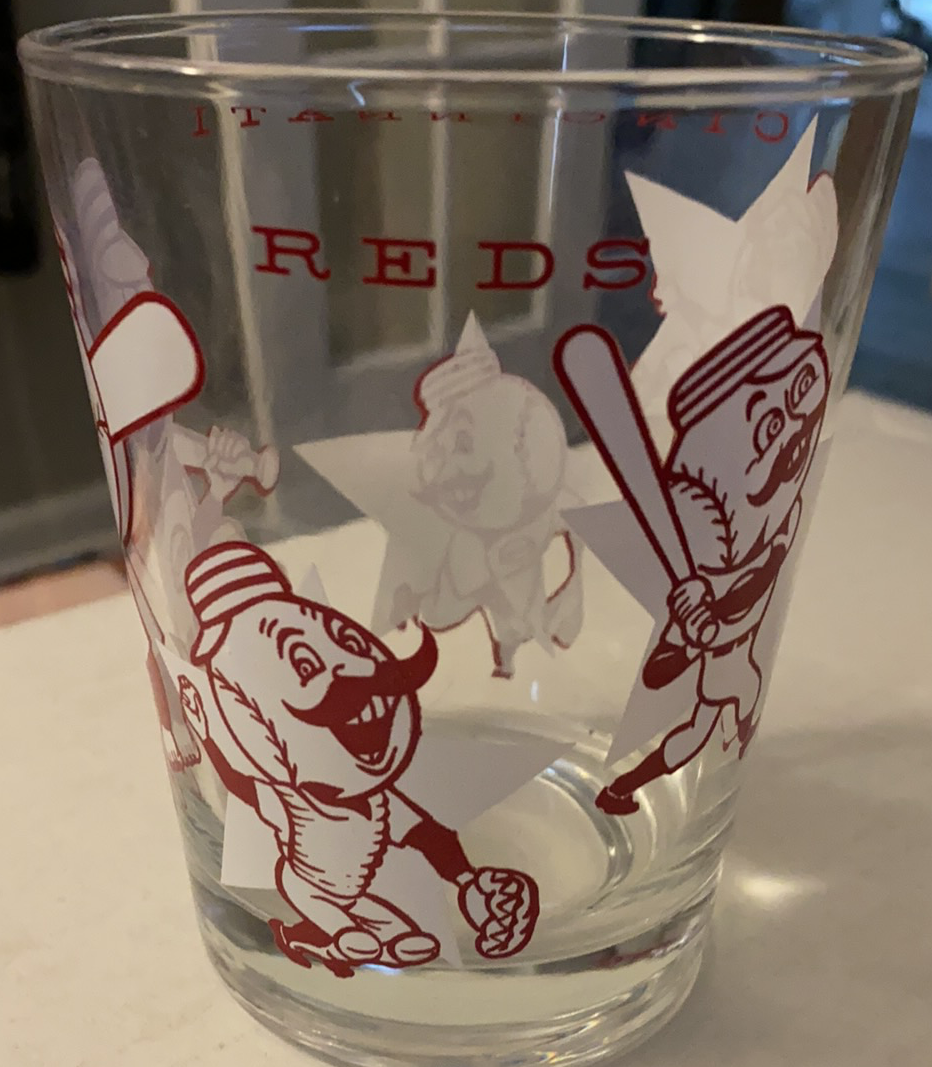 Vintage 1985 1986 University of Louisville Cardinals Basketball Drinking  Glass 
