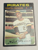 1971 Topps Roberto Clemente Baseball Card #630